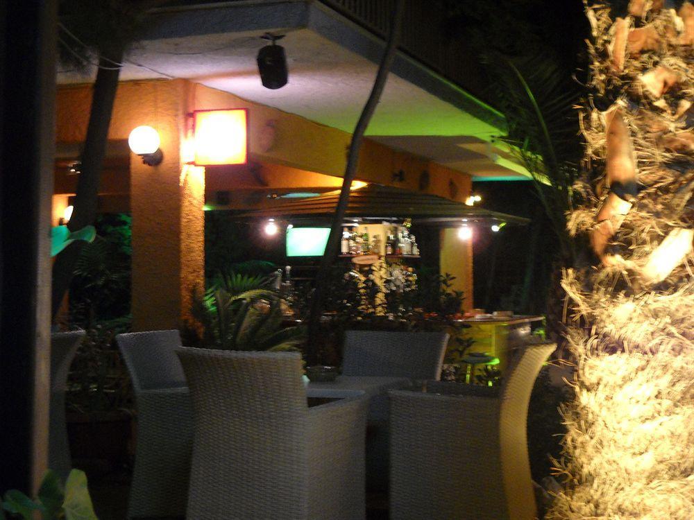 Hotel Possidon Aegina Exterior photo