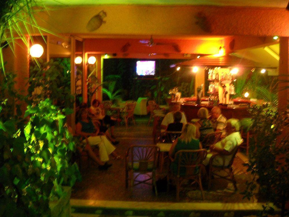 Hotel Possidon Aegina Exterior photo