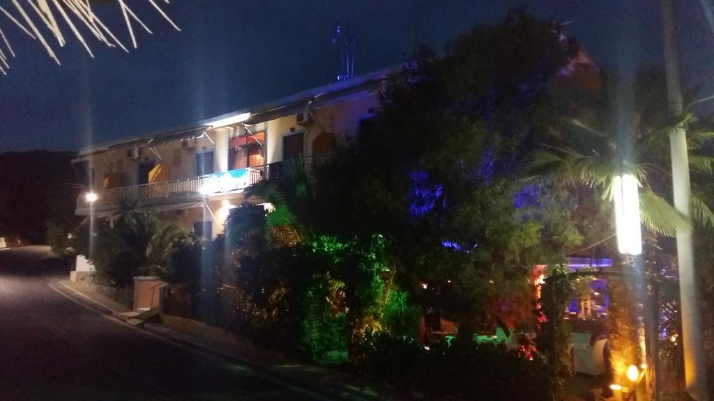 Hotel Possidon Aegina Exterior photo